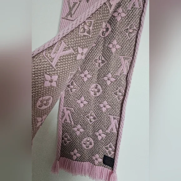 Louis Vuitton Ballet Pink Logomania Scarf Wool & Silk Metallic Thread - Picture 10 of 11
